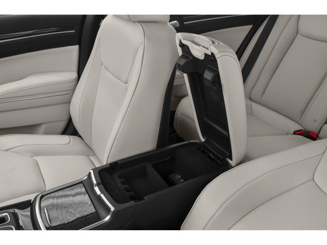 2018 Chrysler 300 Touring