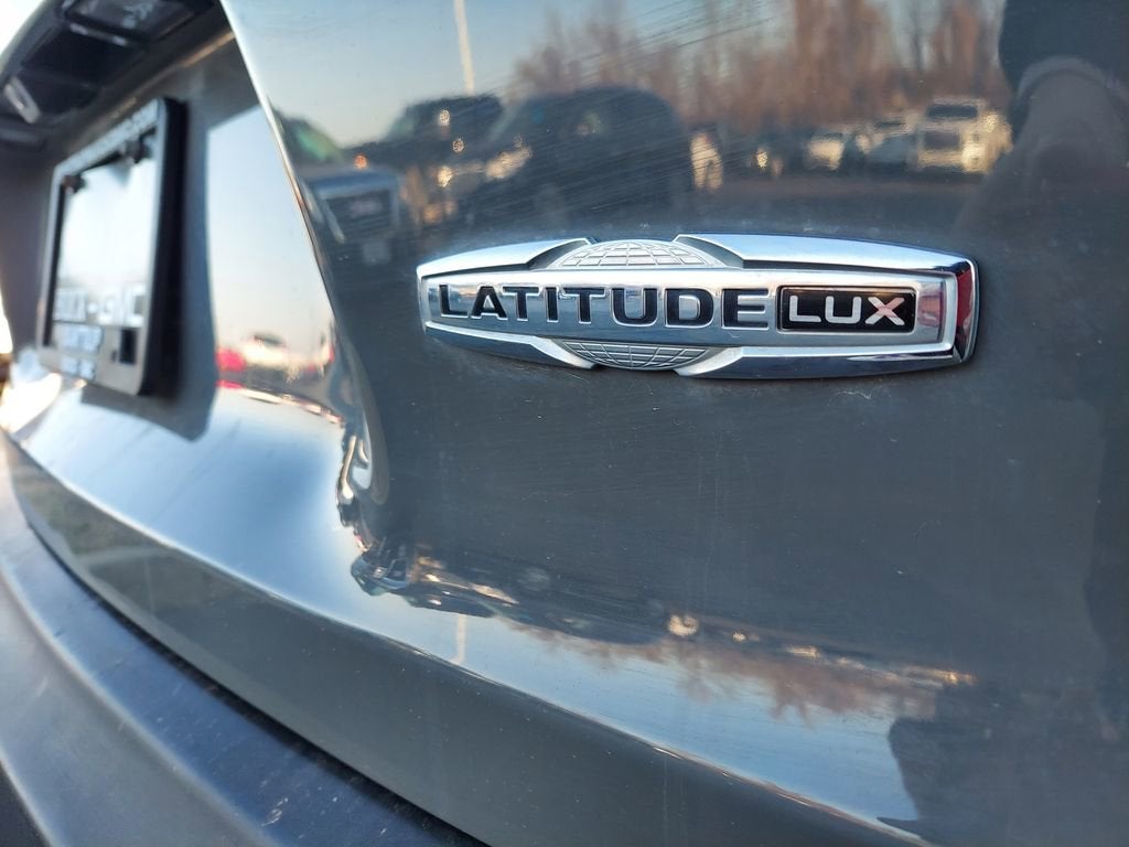 2021 Jeep Cherokee Latitude Lux