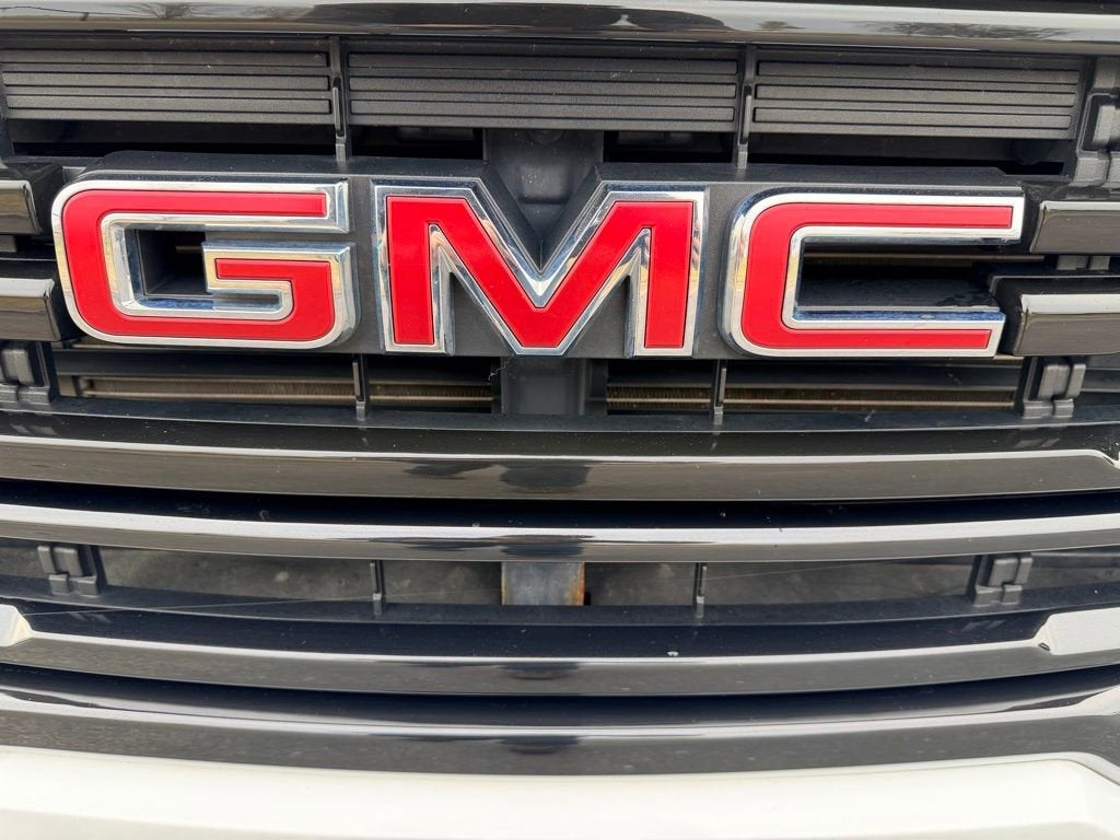 2021 GMC Acadia AT4