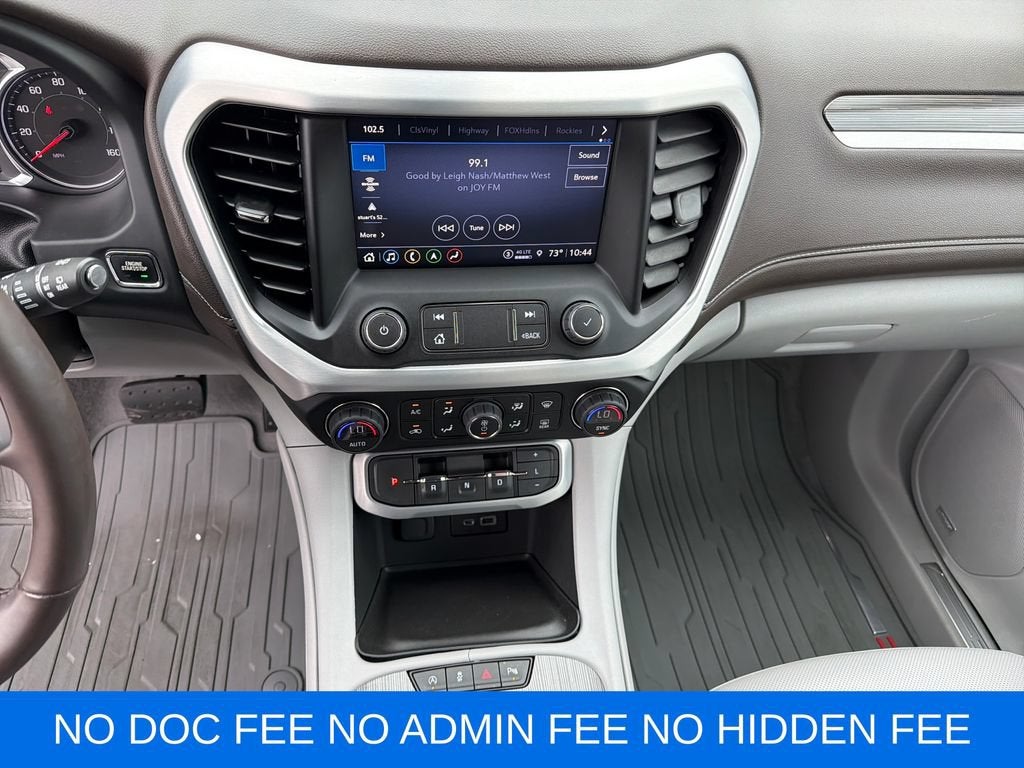 2022 GMC Acadia SLT