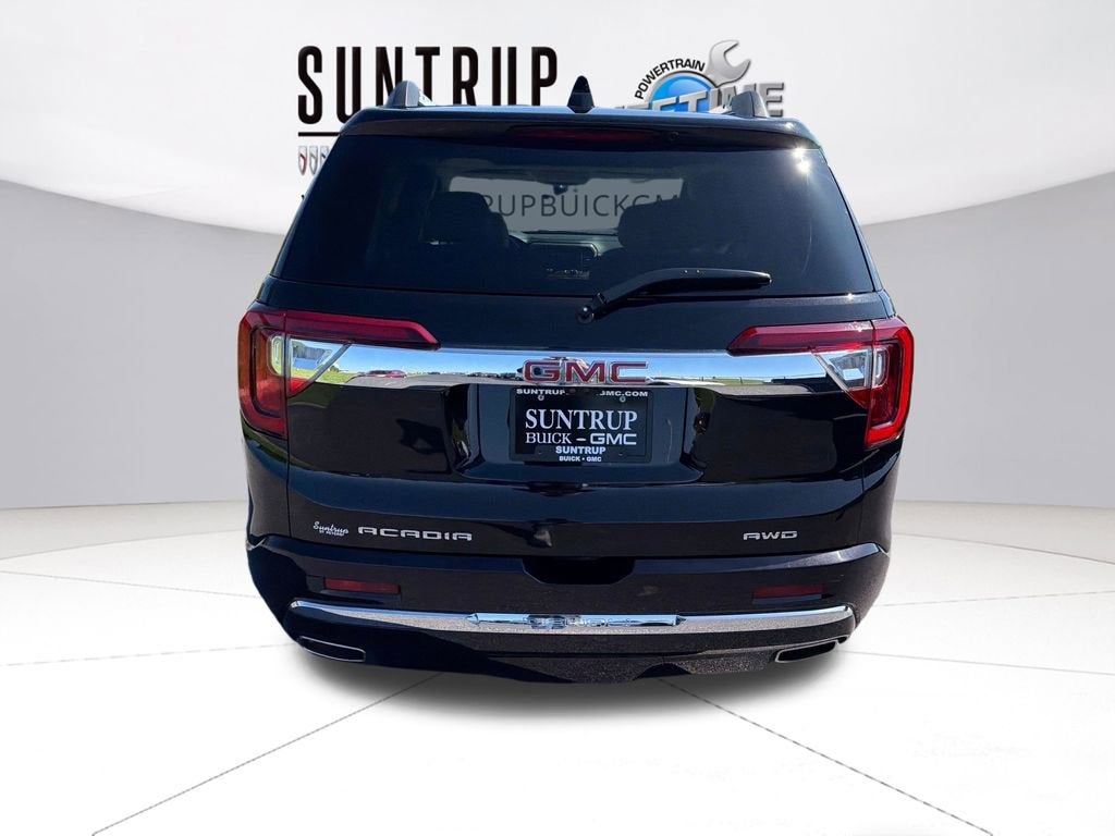 2023 GMC Acadia Denali