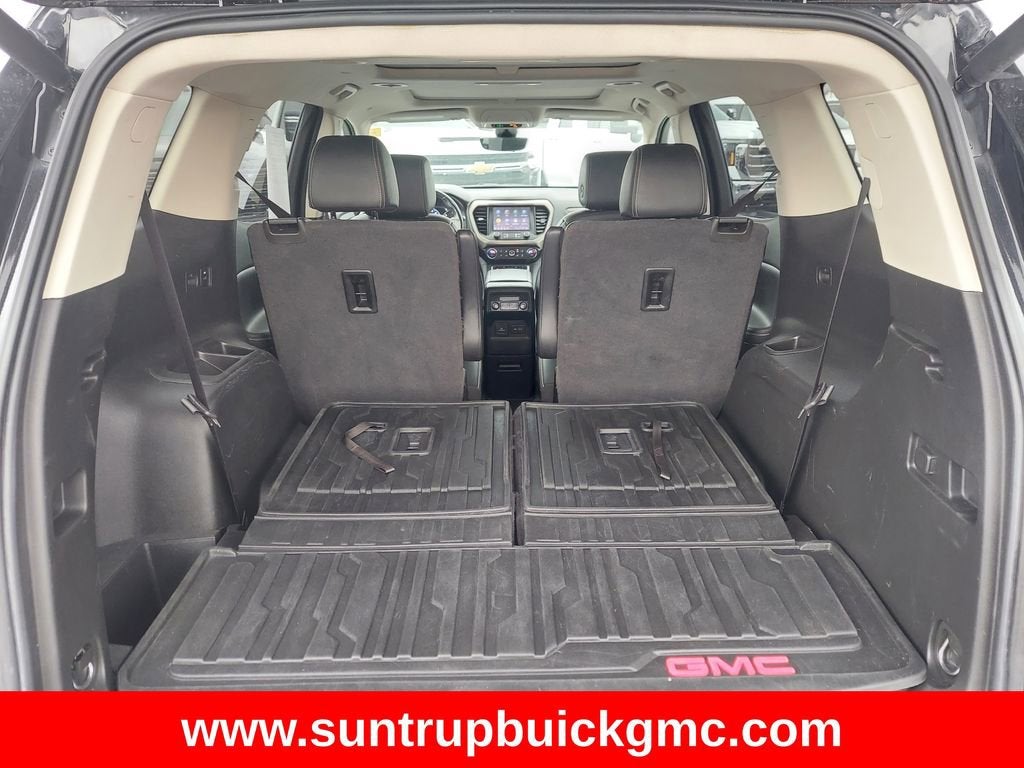 2021 GMC Acadia Denali