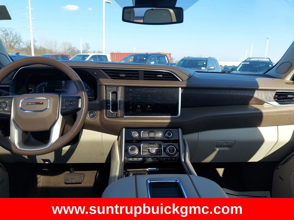 2023 GMC Yukon Denali