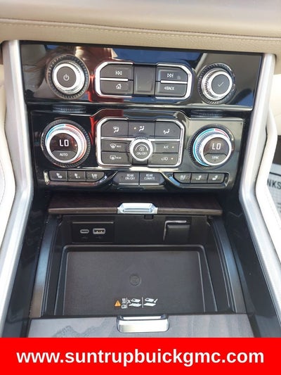 2023 GMC Yukon Denali