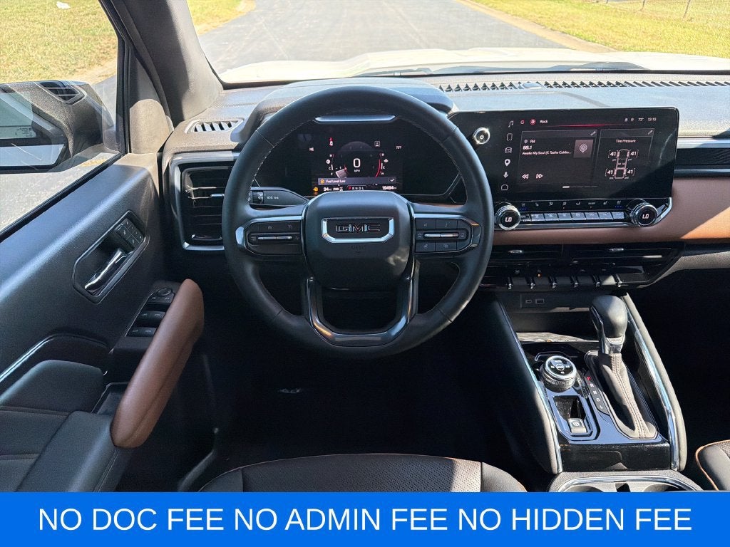 2023 GMC Canyon 4WD AT4