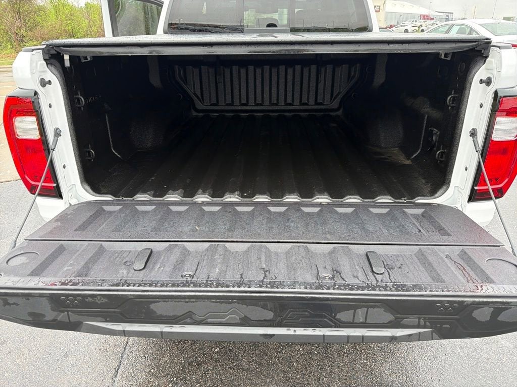 2024 GMC Canyon AT4