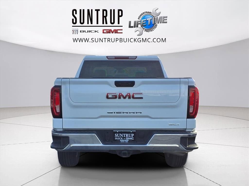 2025 GMC Sierra 1500 SLT
