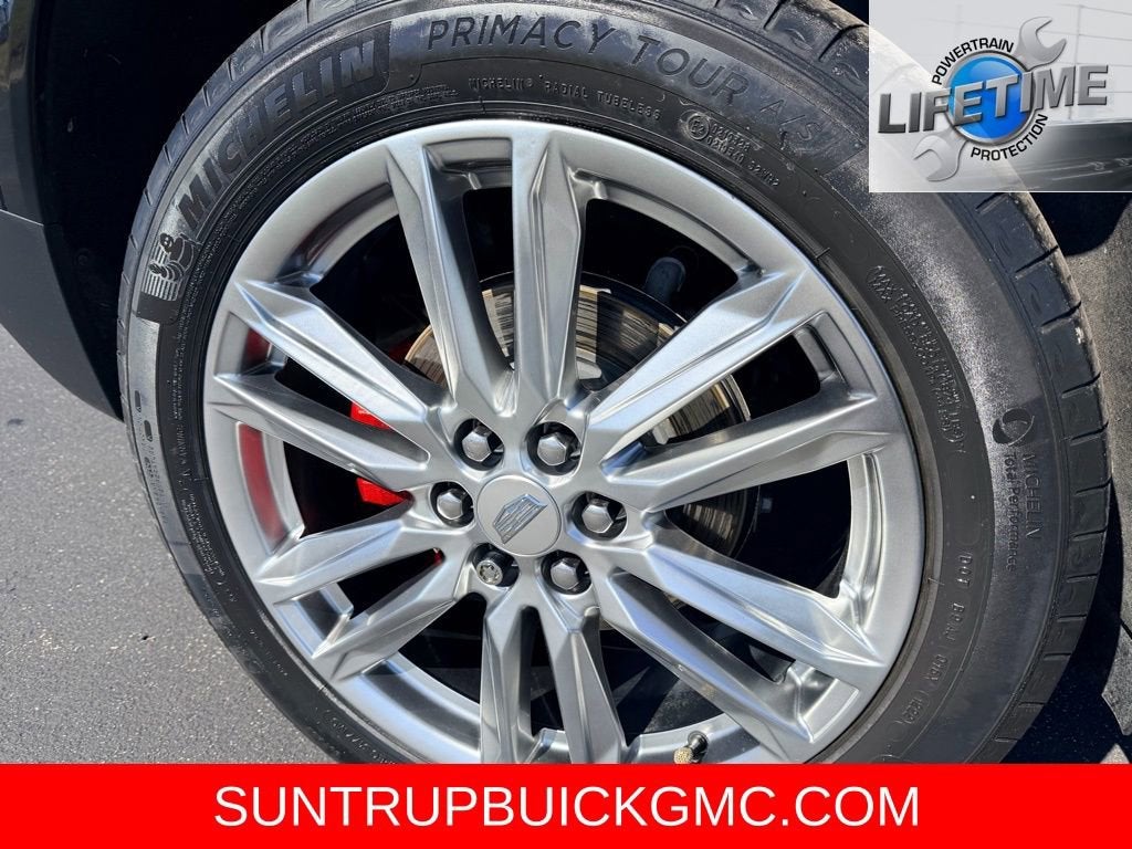 2022 Cadillac XT5 Sport