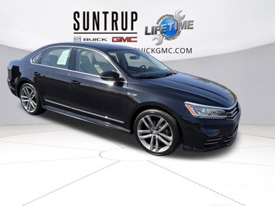 2019 Volkswagen Passat 2.0T SE R-Line