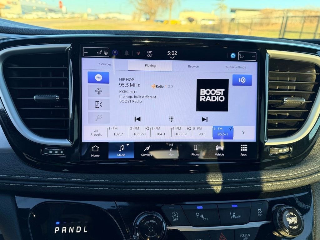 2025 Chrysler Pacifica Limited