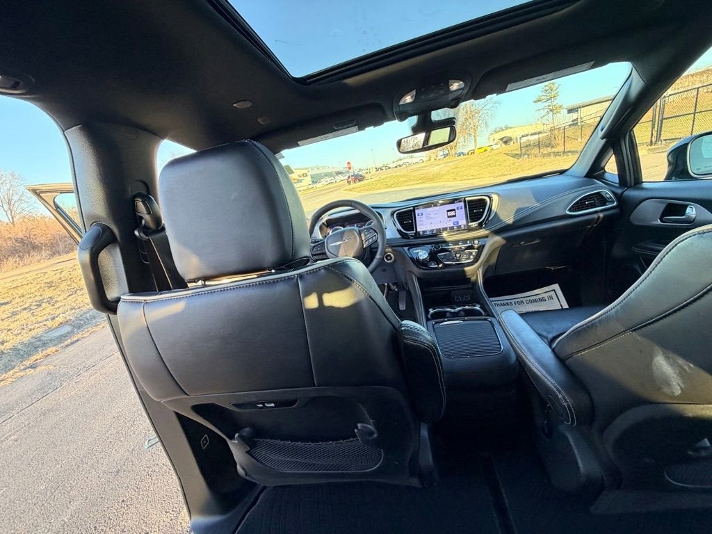 2025 Chrysler Pacifica Limited