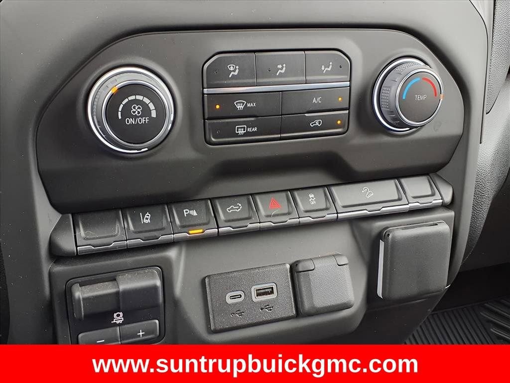 2024 Chevrolet Silverado 2500 HD Custom