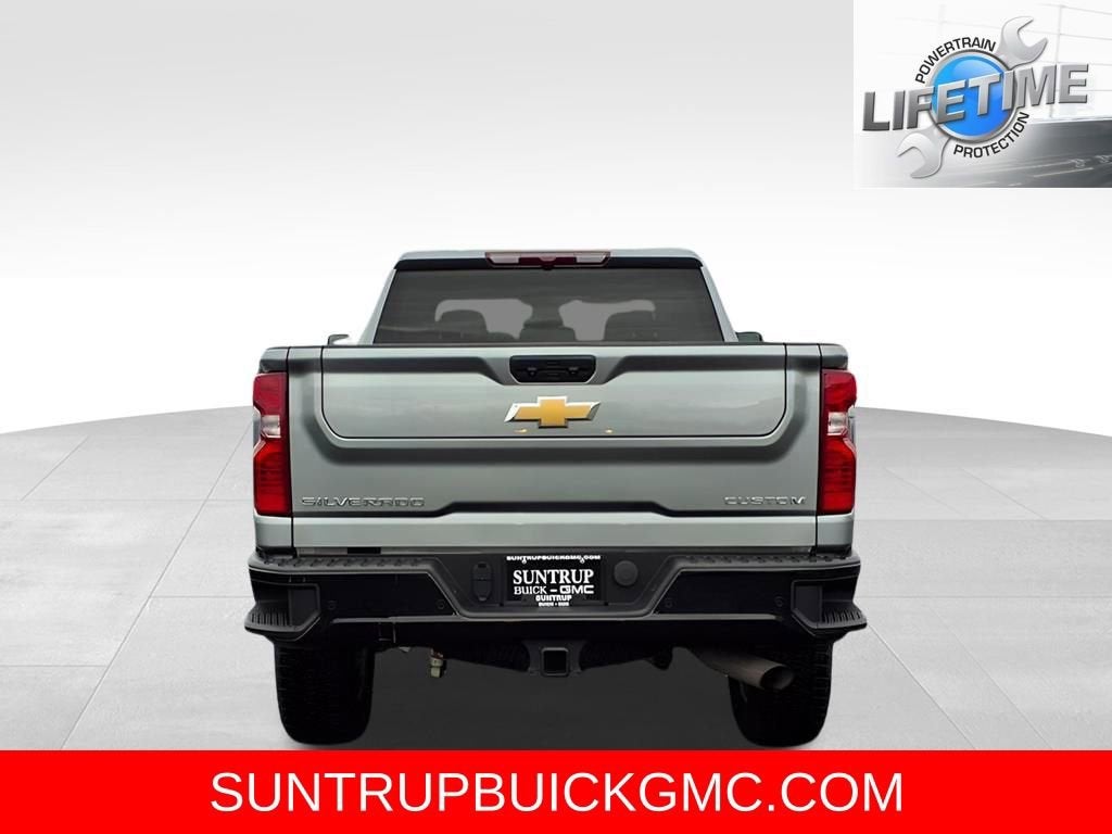 2024 Chevrolet Silverado 2500 HD Custom