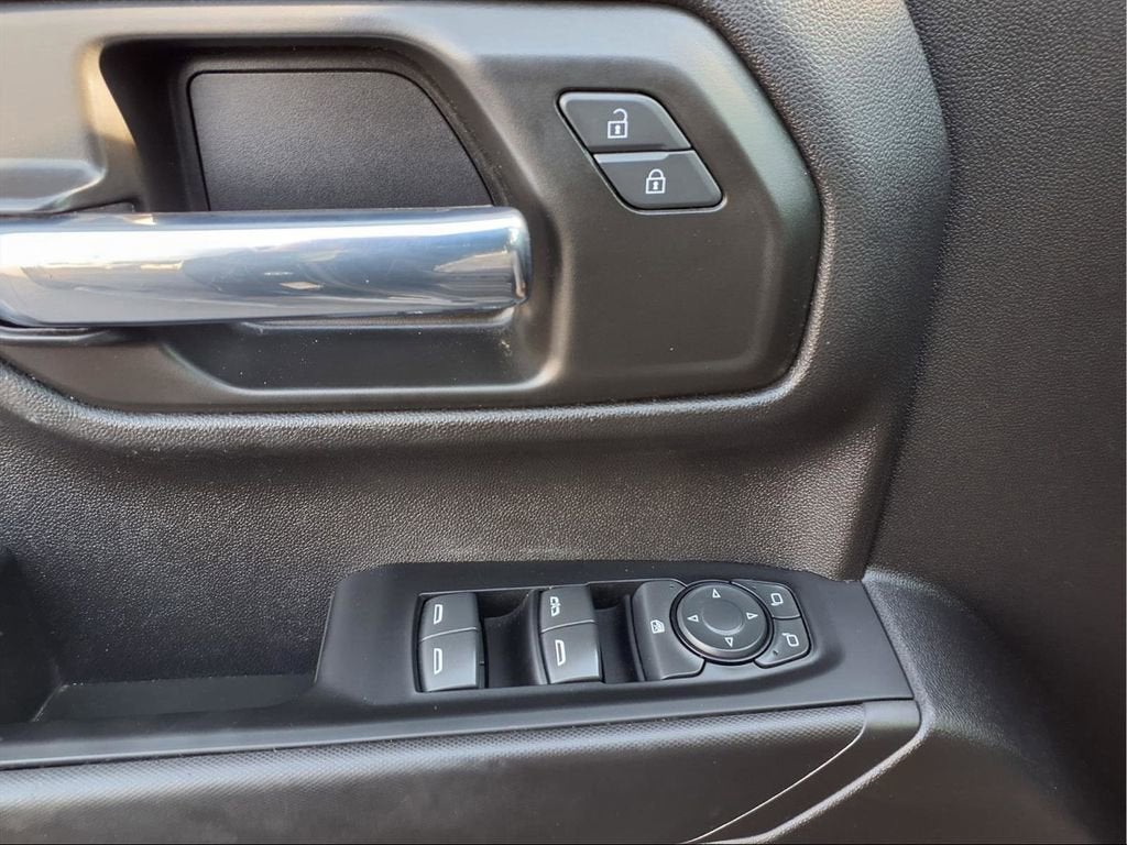 2022 Chevrolet Silverado 1500 Custom Trail Boss