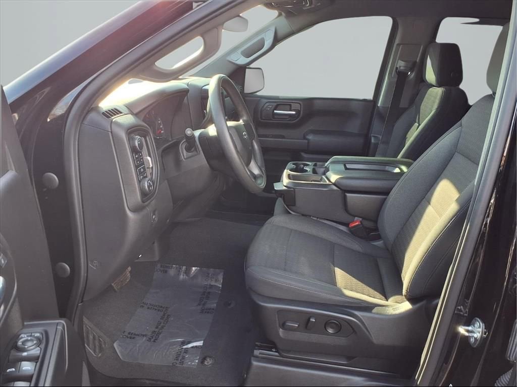 2022 Chevrolet Silverado 1500 Custom Trail Boss