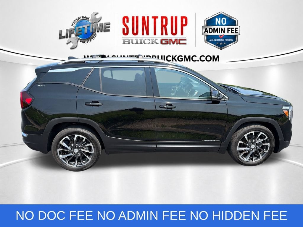 2024 GMC Terrain SLT