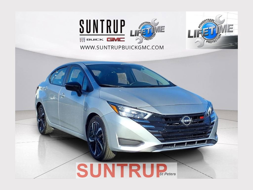 2024 Nissan Versa SR