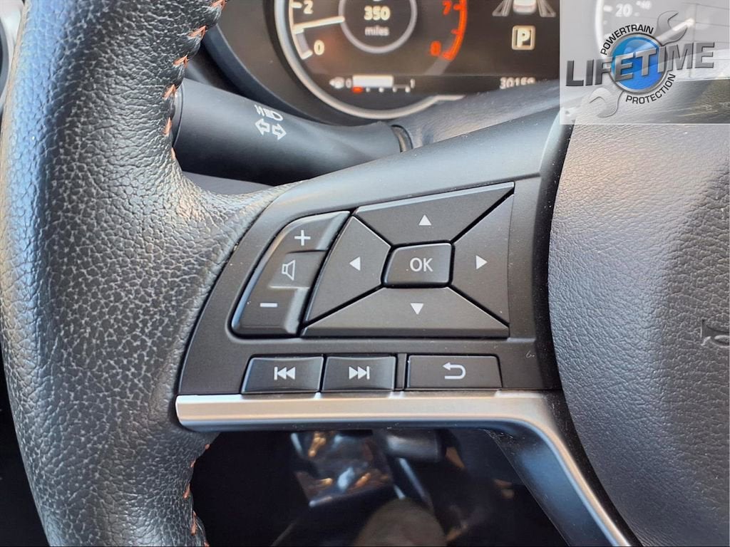 2024 Nissan Versa SR