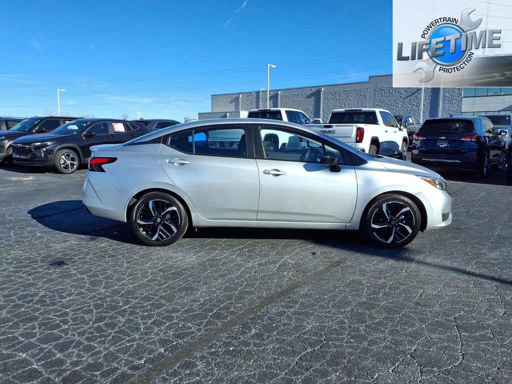 2024 Nissan Versa SR