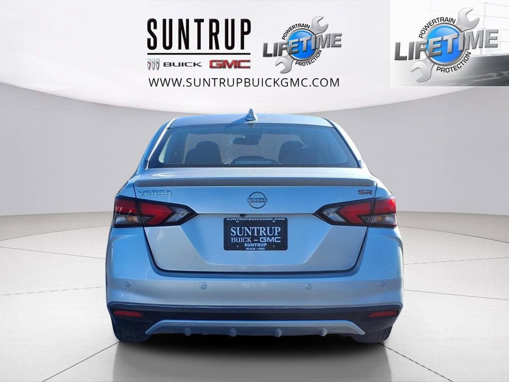 2024 Nissan Versa SR