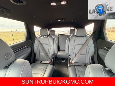 2024 Buick Enclave Essence