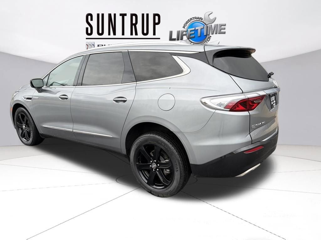 2024 Buick Enclave Essence