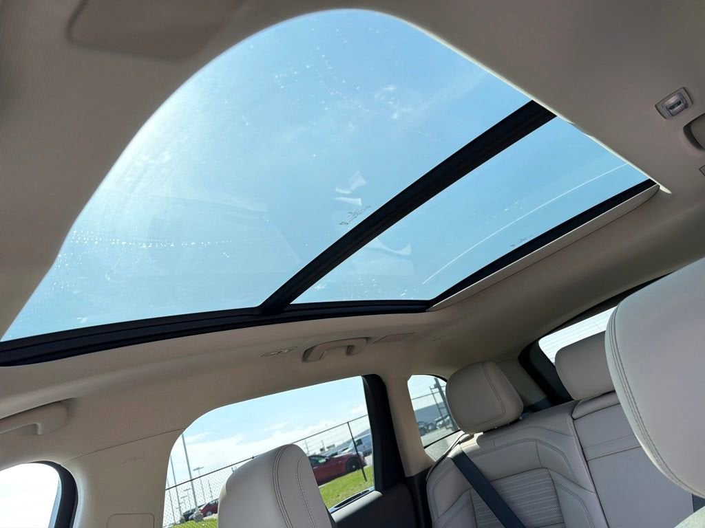 2024 Lincoln Nautilus Reserve