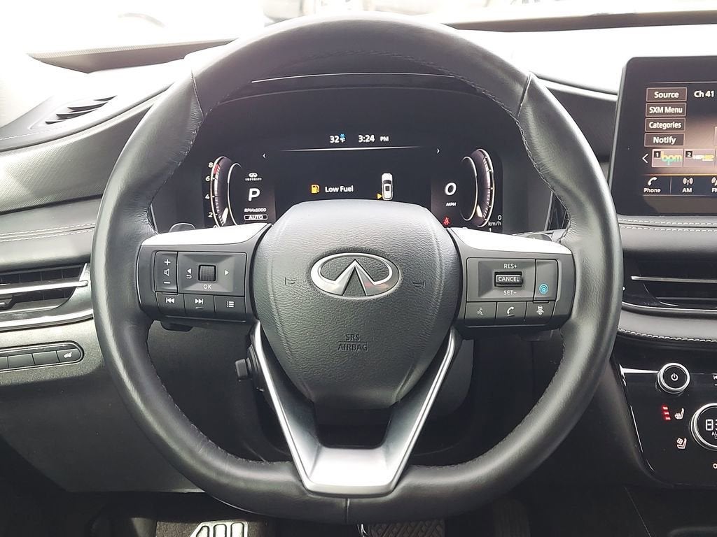 2023 INFINITI QX60 LUXE