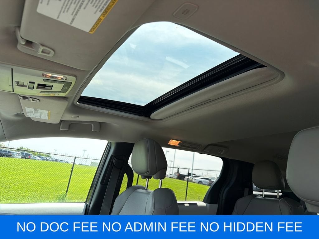 2025 Toyota Sienna XLE
