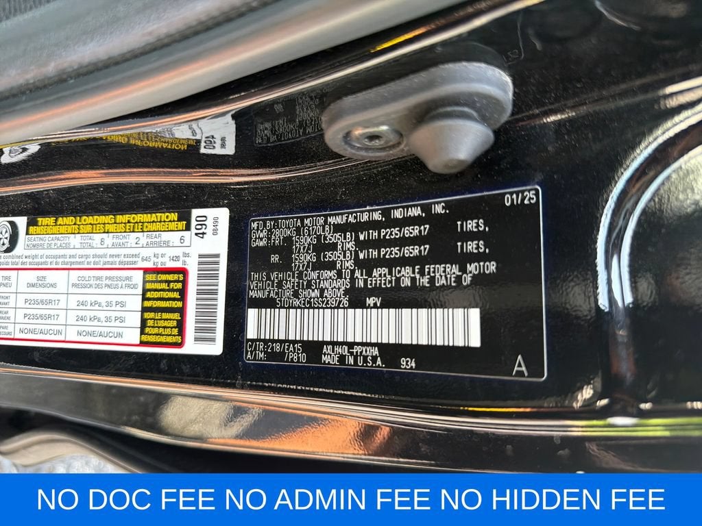 2025 Toyota Sienna XLE