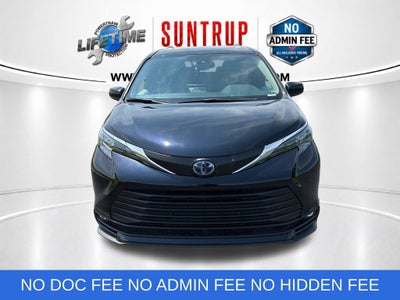 2025 Toyota Sienna XLE