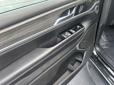 2023 Jeep Wagoneer Series III