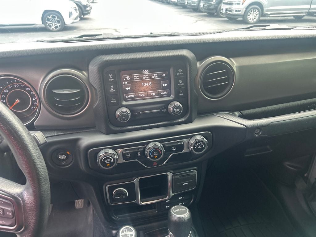 2021 Jeep Gladiator Sport