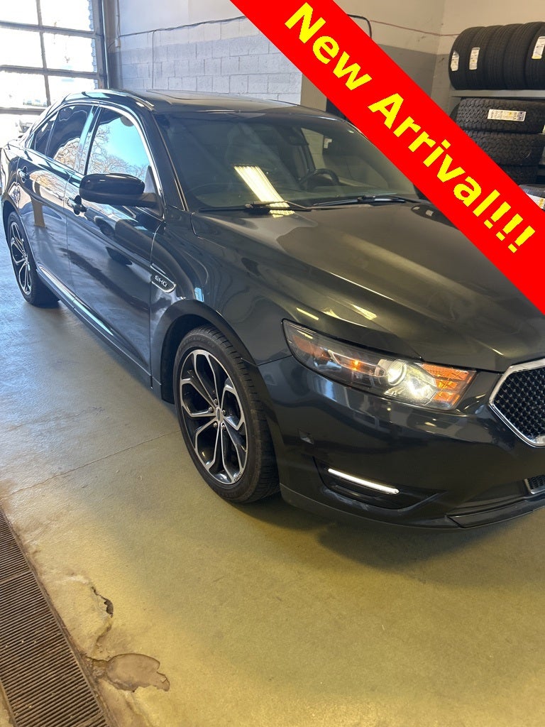 2017 Ford Taurus SHO