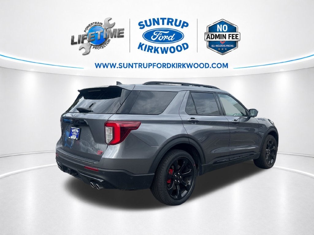 2022 Ford Explorer ST