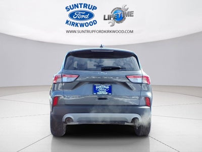 2022 Ford Escape SE