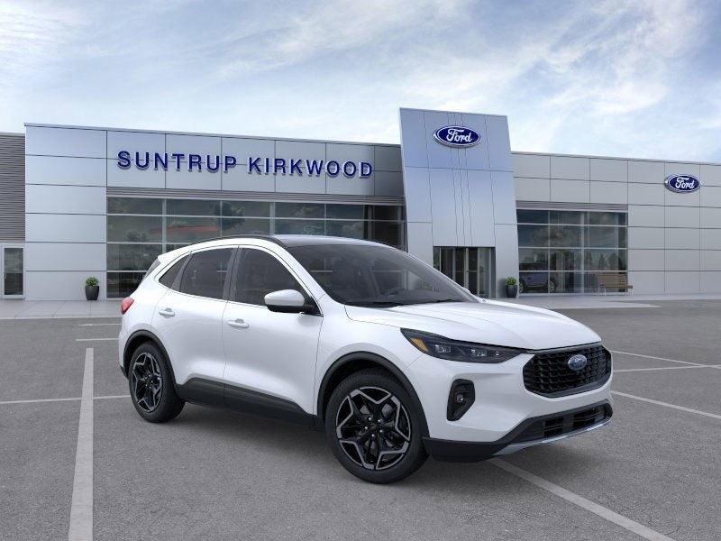 2026 Ford Escape Hybrid Platinum