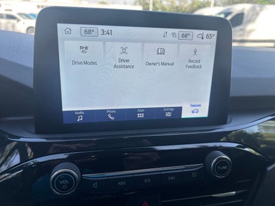 2025 Ford Escape ST-Line Select