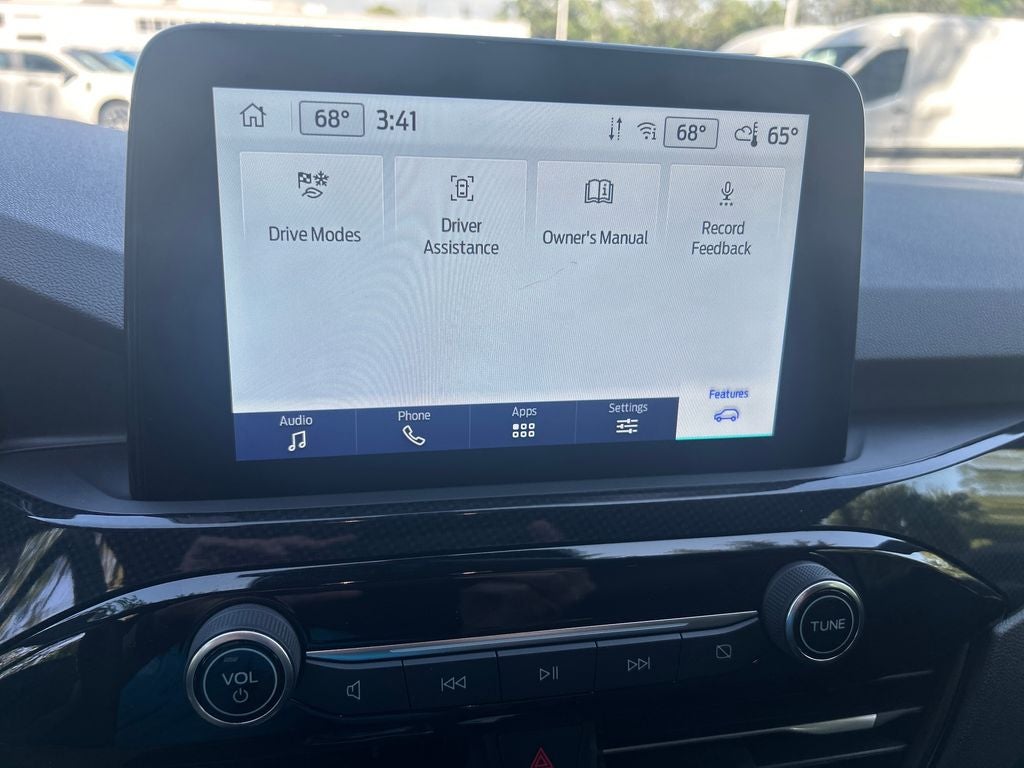 2025 Ford Escape ST-Line Select