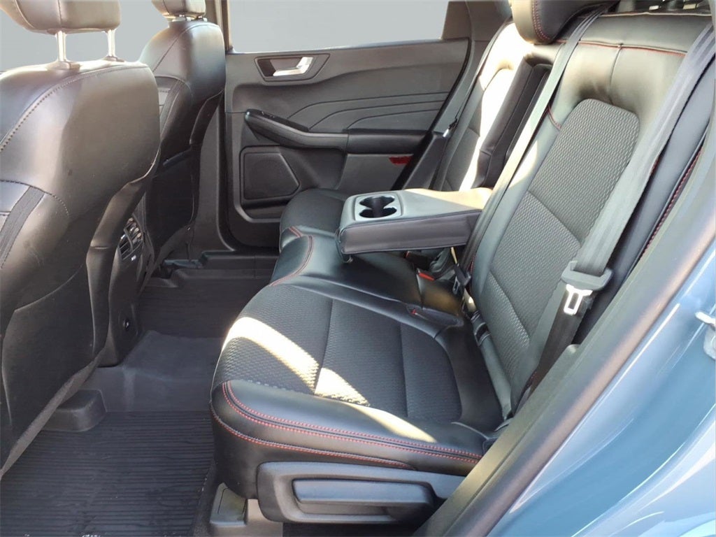 2025 Ford Escape Hybrid ST-Line Select