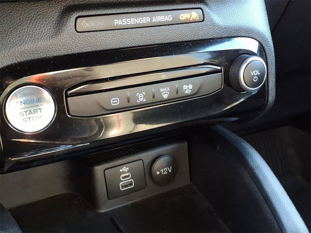 2025 Ford Escape Hybrid ST-Line Select