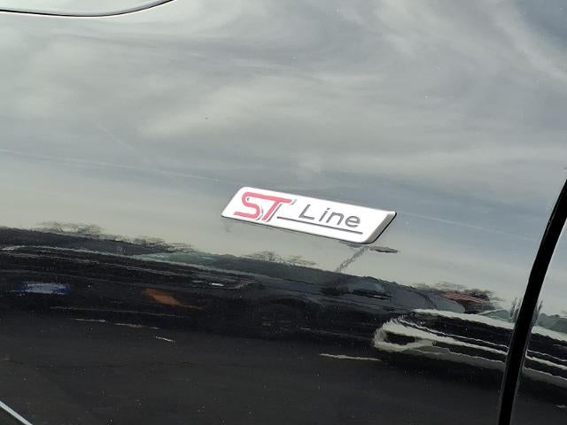 2024 Ford Escape ST-Line Elite