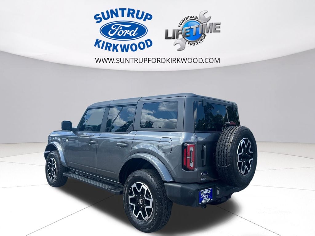 2022 Ford Bronco Outer Banks