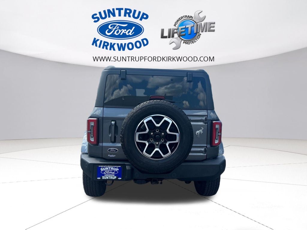 2022 Ford Bronco Outer Banks