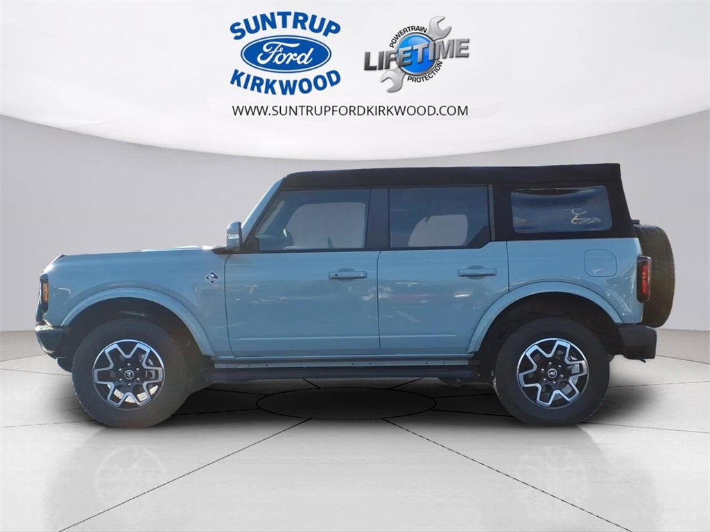 2023 Ford Bronco Outer Banks