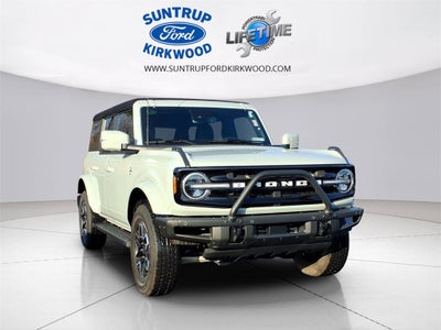 2023 Ford Bronco Outer Banks