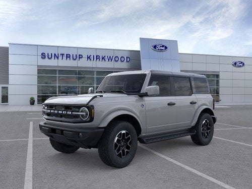 2026 Ford Bronco Outer Banks