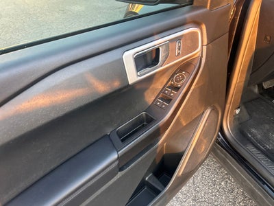 2021 Ford Explorer Base