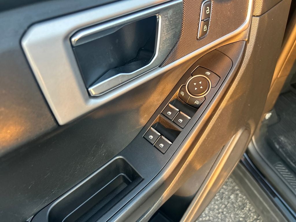 2021 Ford Explorer Base