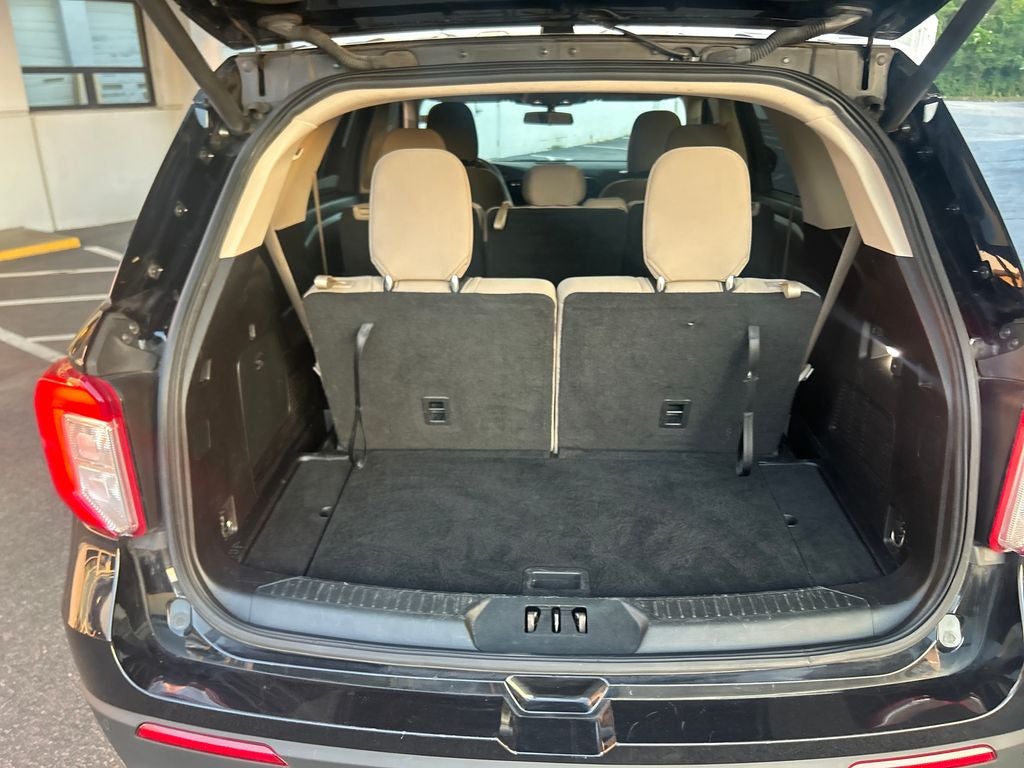2021 Ford Explorer Base